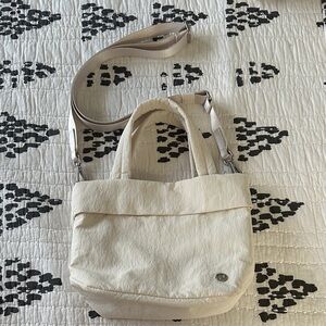 Lululemon On My Level Small Tote Bag 5L